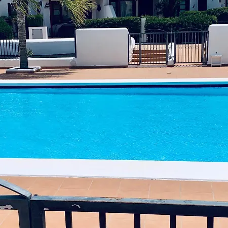 Lovely Casa Felicidad, Swimming Pool, Wifi X Private Garden