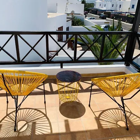 Holiday home Lovely Casa Felicidad, Swimming Pool, Wifi X Private Garden Playa Blanca (Lanzarote)