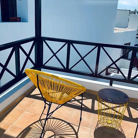 Holiday home Lovely Casa Felicidad, Swimming Pool, Wifi X Private Garden Playa Blanca (Lanzarote)
